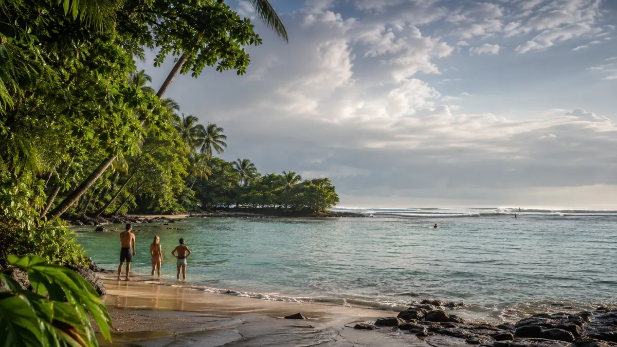 Best Time to Visit Puerto Viejo: Weather, Sea Conditions and Seasons
