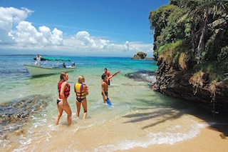 Bocas del Toro to Santa Ana - Shuttle & Boat - Image 1