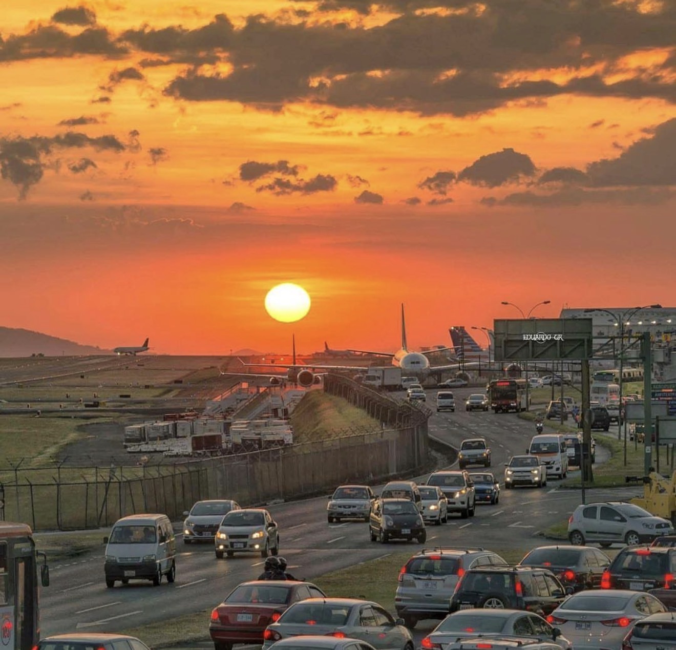 How to get to San José Airport