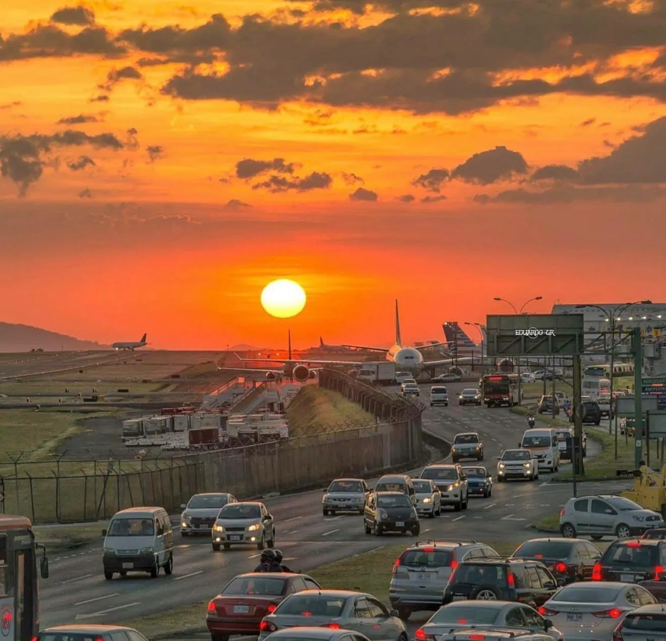 How to get to San José Airport