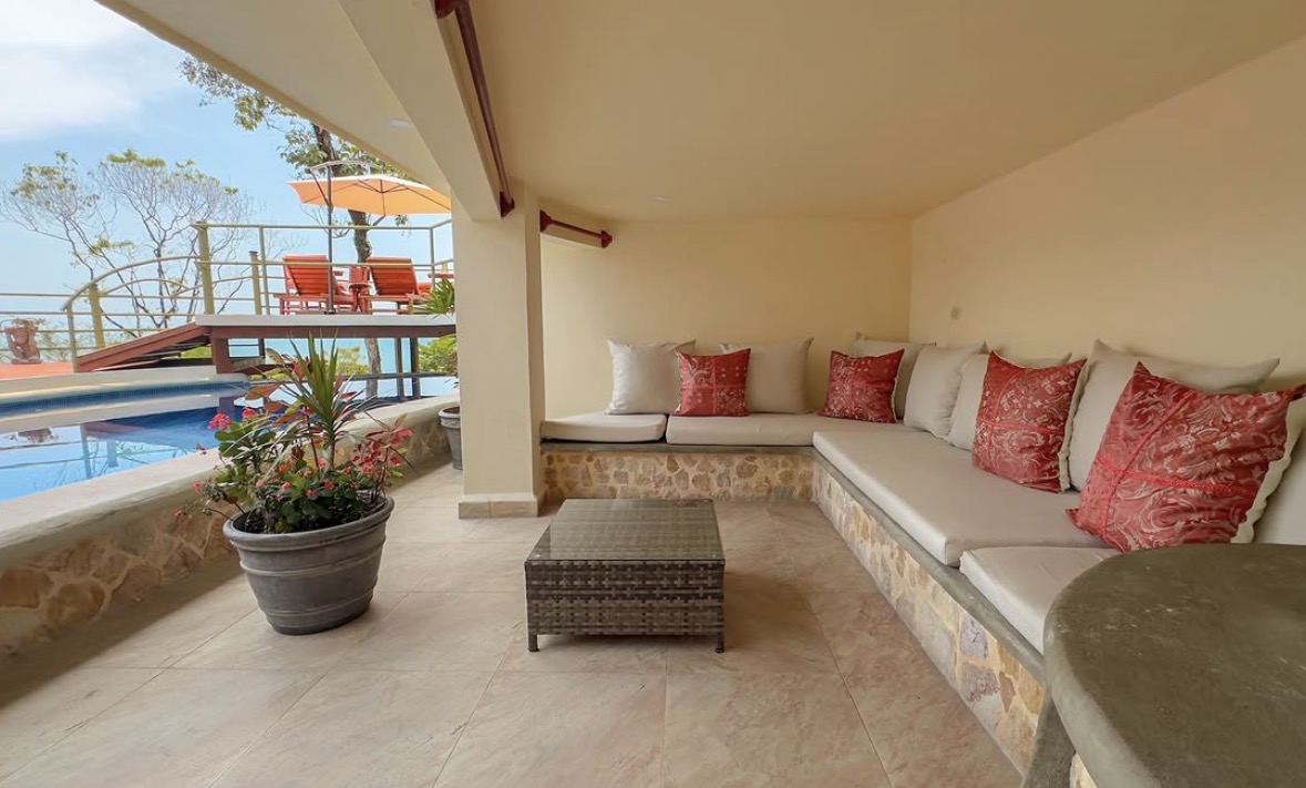 Issimo Suites - Image 1