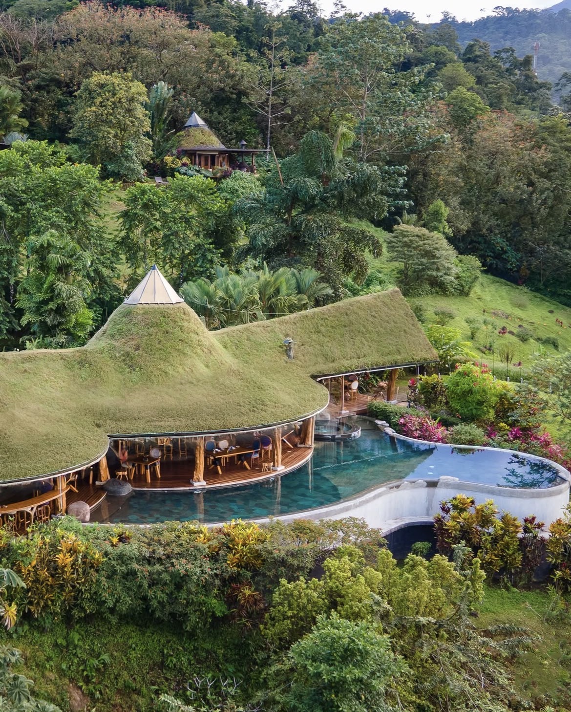 Origins Luxury Lodge