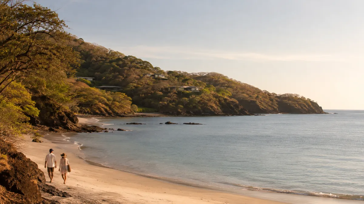Papagayo Peninsula Travel Guide - Image 1