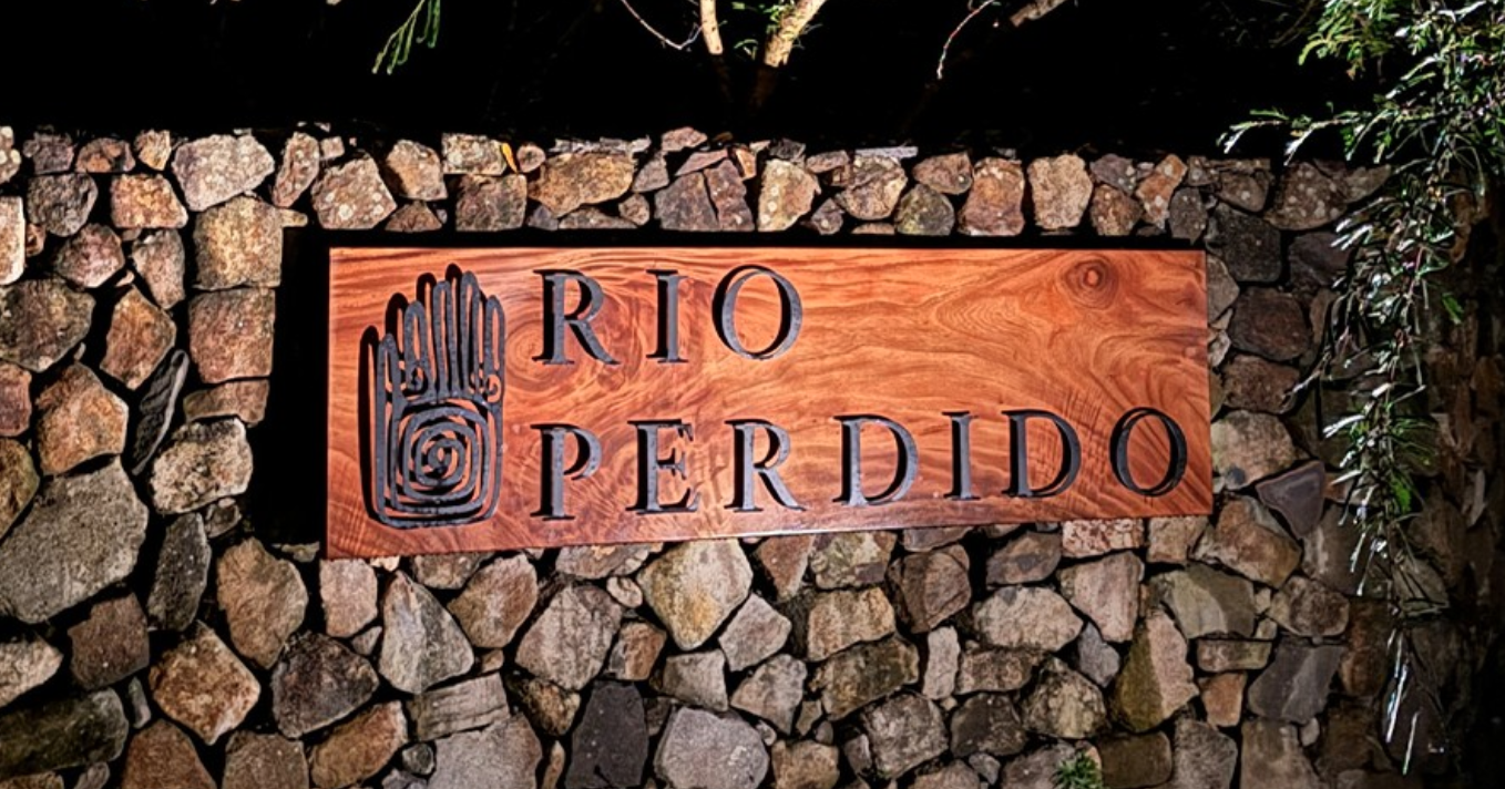 Rio Perdido Thermal River Resort