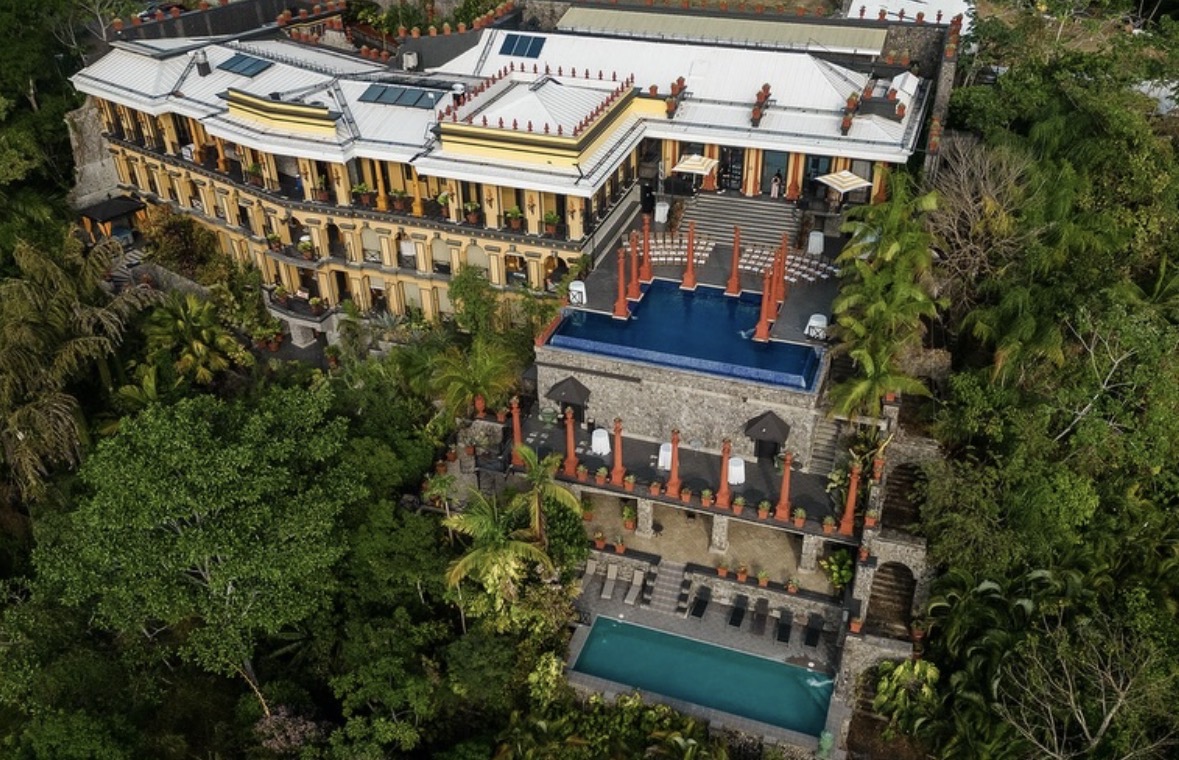 Villa Caletas